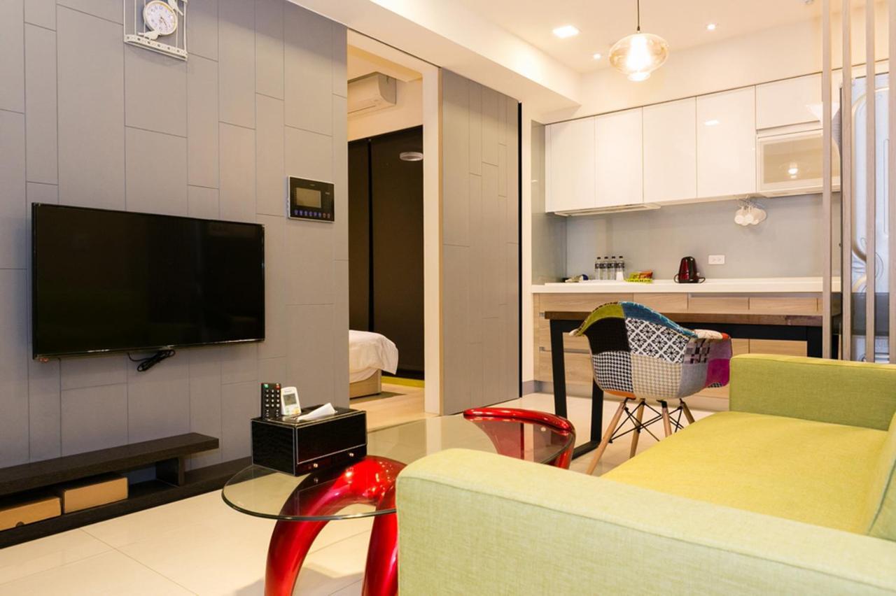 Aman Ruifeng Apartment Kaohsiung Exterior photo